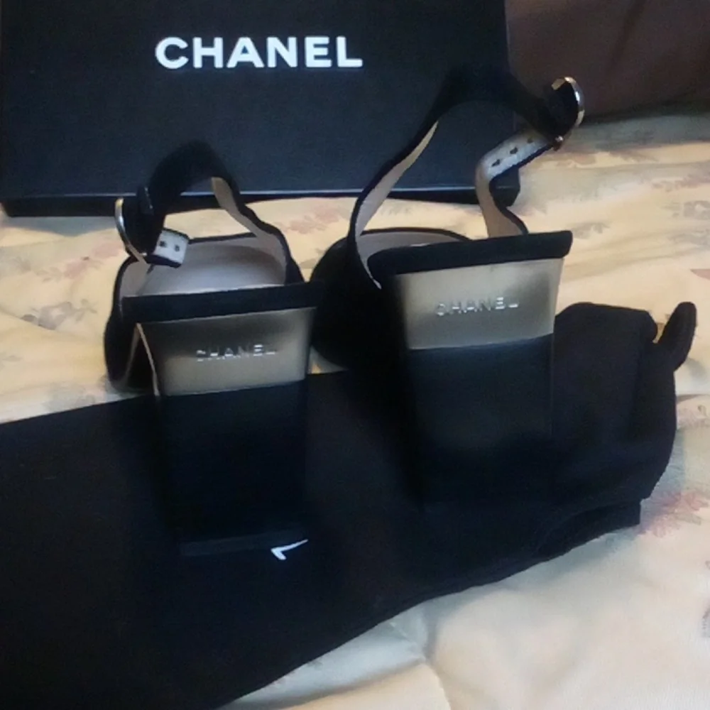 Chanel Cambon sling back shoes 37.5 = 7.5 USA black w/ blk patent toe - Picture 11 of 16